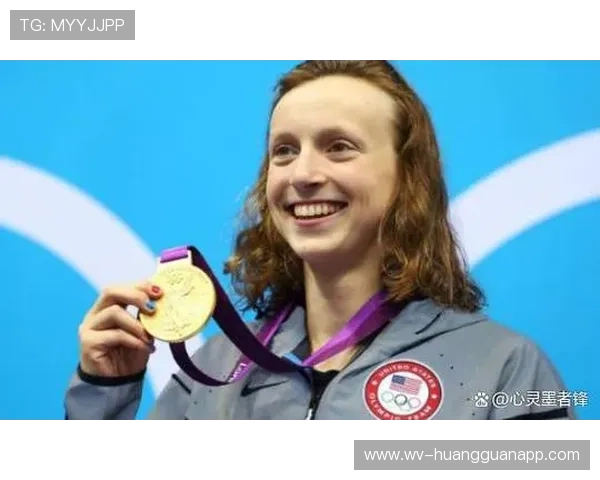 凯蒂·莱德基本来不准时，结果游泳池里倒是准点炸了场了！