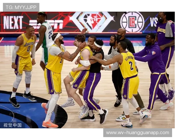 奥斯汀·里夫斯突破分球带动进攻，较上季助攻率显著提升