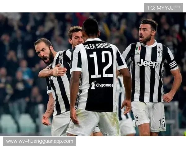 帕尔默与恩昆库：队内核心定位及战术适配差异分析